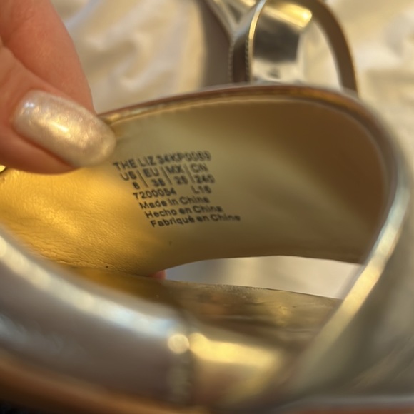 Katy Perry The Liz Block Heeled Sandal with Ankle Strap in gold - Picture 11 of 11